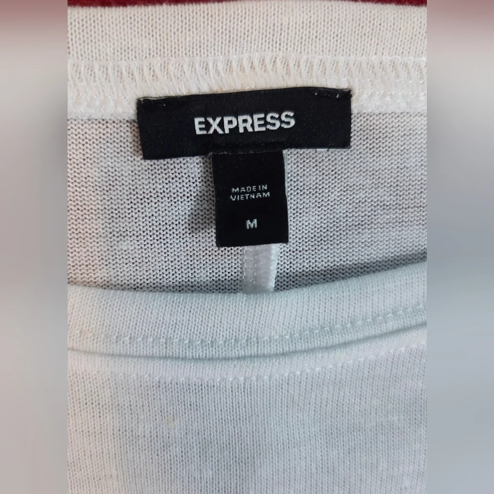 Express Top - Picture 3 of 8
